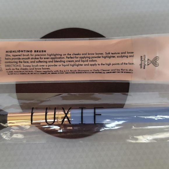 Elf Highlighting Brush + Luxie 640 ProPrecision Tapered Brush - Picture 9 of 9